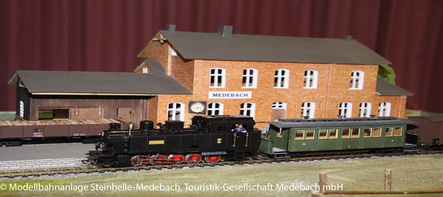 Städt. Museum Medebach mit Modellbahnanlage - Hauptbild
